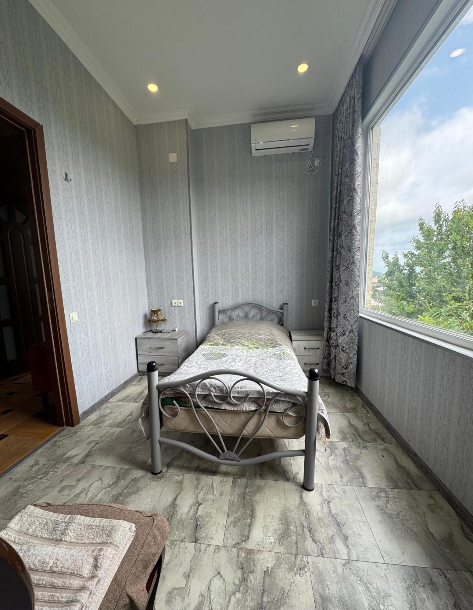 Hotel 9Th Sky Kutaisi Eksteriør billede